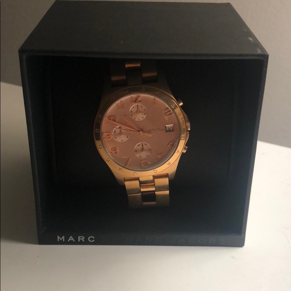 Rose gold Marc Jacobs watch